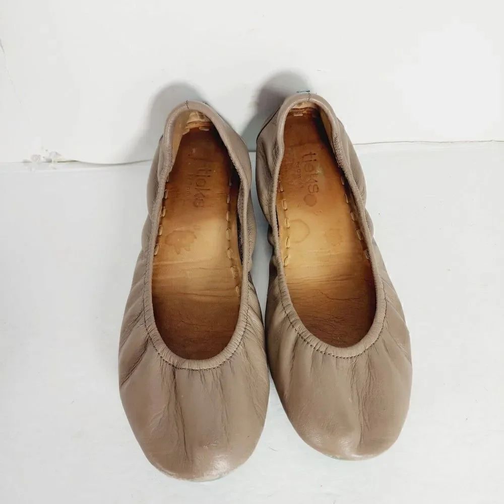 Tieks by Gavrieli Women's Size US 8 Taupe Leather Slip On Ballet Flats
